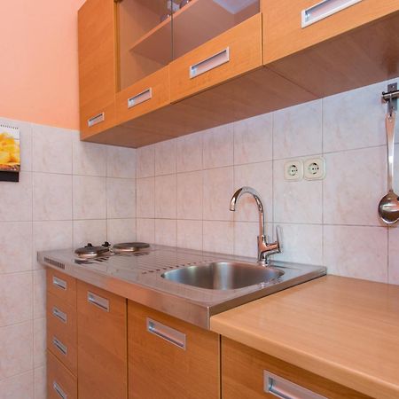 Apartments Luka 2 Baška Eksteriør billede