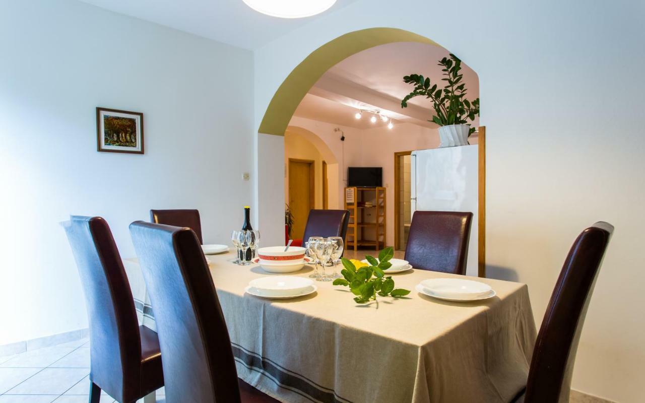 Apartments Luka 2 Baška Eksteriør billede