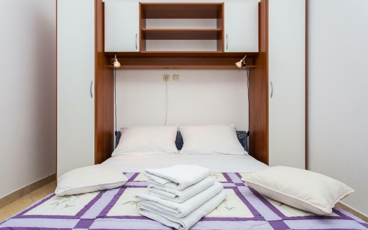 Apartments Luka 2 Baška Eksteriør billede