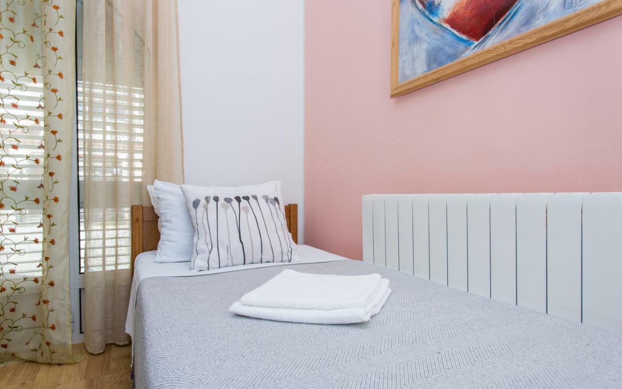 Apartments Luka 2 Baška Eksteriør billede