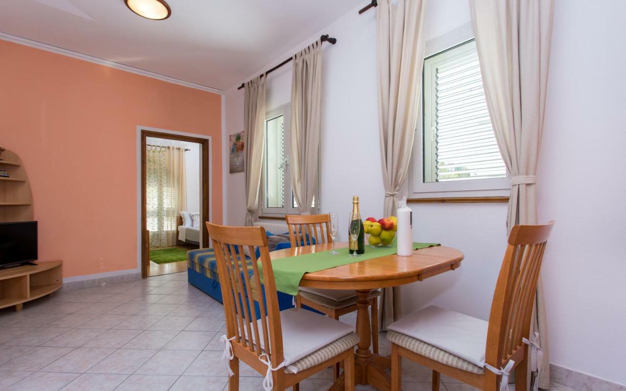 Apartments Luka 2 Baška Eksteriør billede