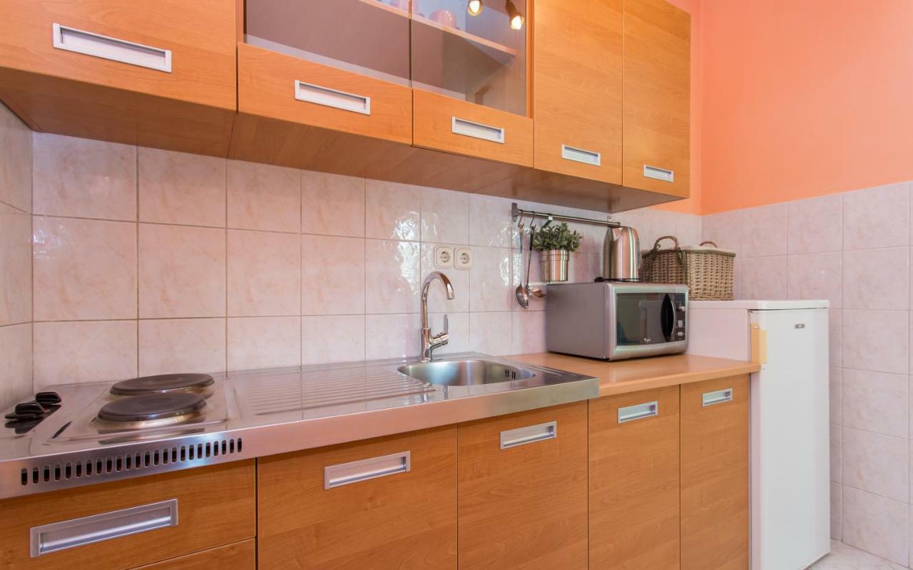 Apartments Luka 2 Baška Eksteriør billede